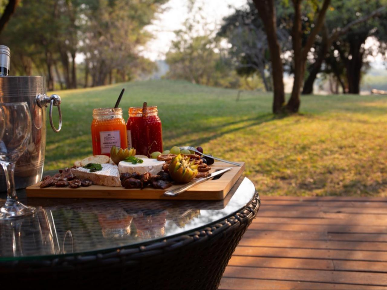 Kayova River Lodge Ndiyona Dış mekan fotoğraf
